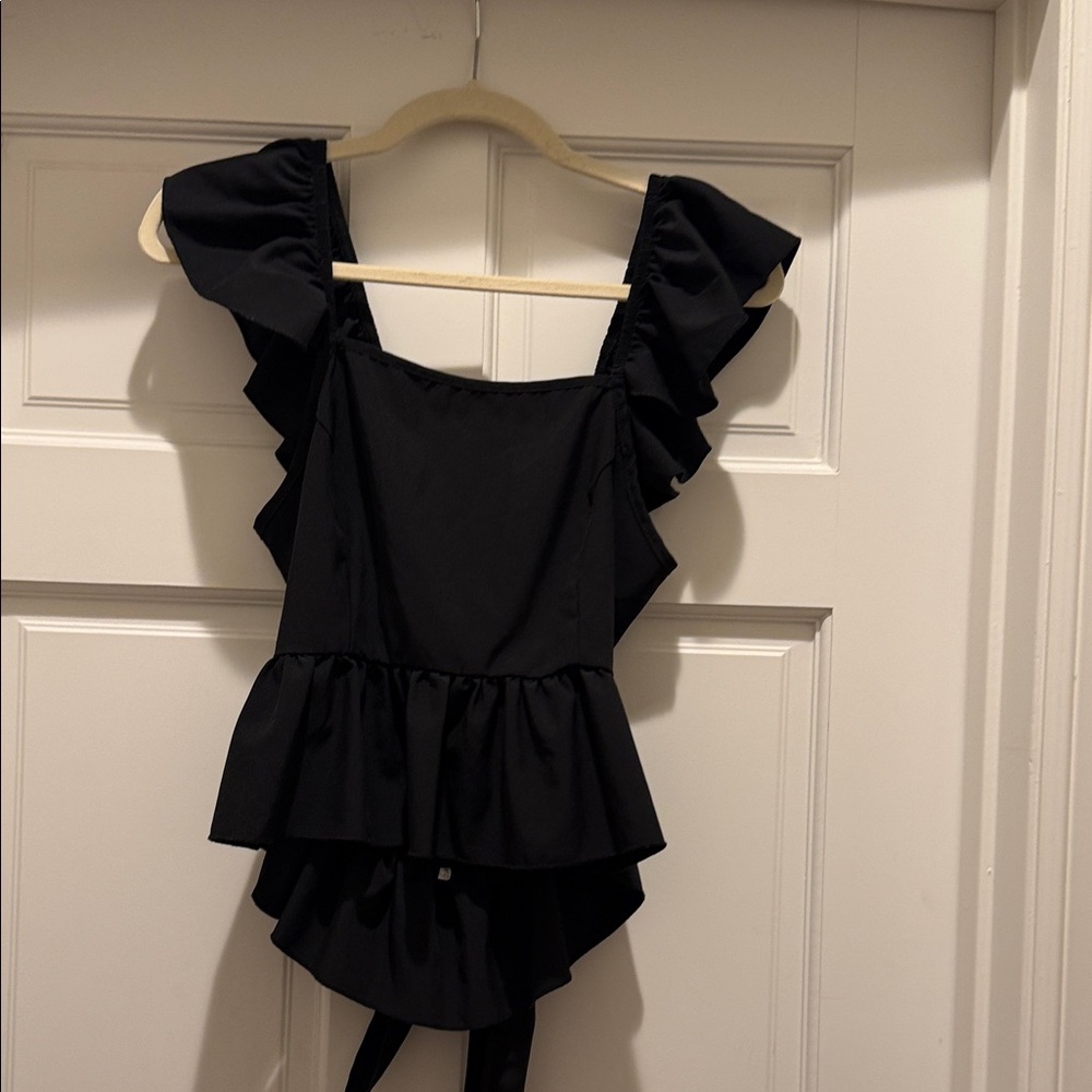 Source Unknown Black Ruffle Peplum Camisole
